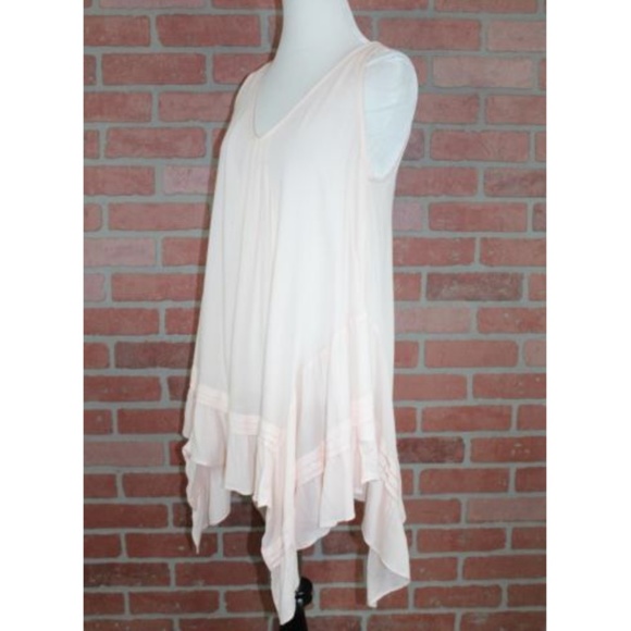 Blush Pink Sleeveless Boho Handerchief Hem Tunic - Picture 3 of 6